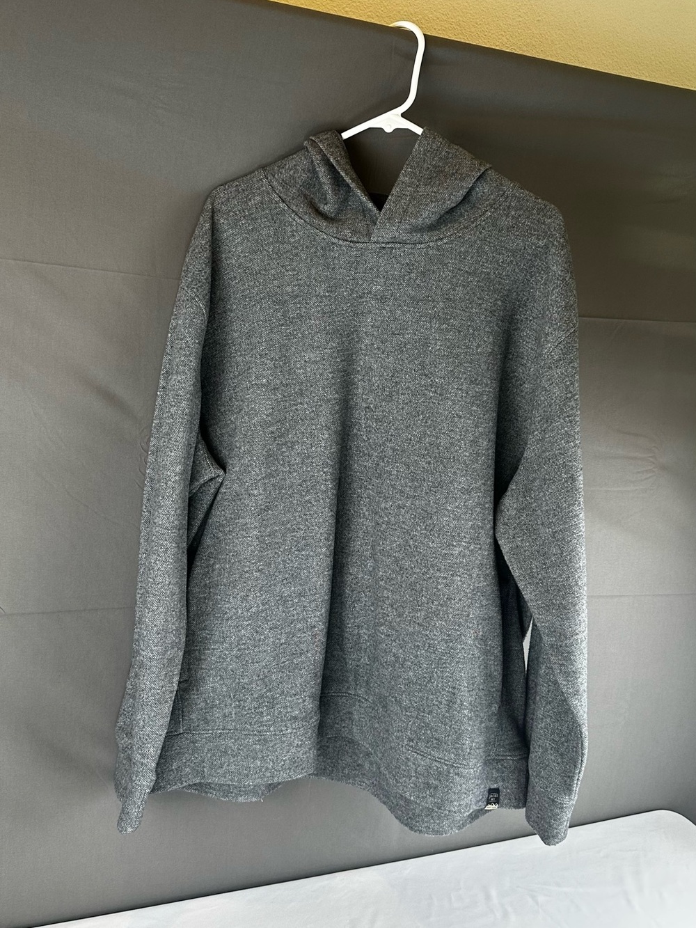 Jachs Men's Charcoal Gray Crewneck Hoodie Sweater